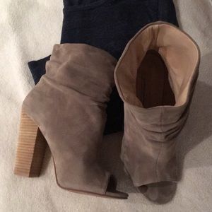 Kristen Cavallari grey suede peep toe booties